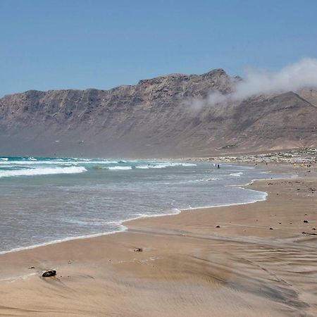 Famara. Marea Διαμέρισμα Εξωτερικό φωτογραφία